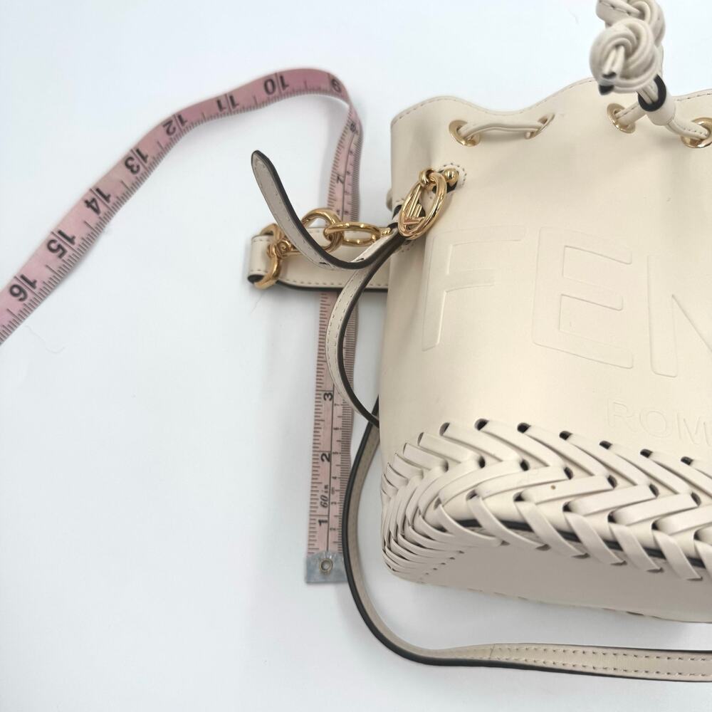 Fendi Ivory Cream Leather Mon Tresor Whipstitch Woven Neut Mini Bucket Bag‎ GHW - Picture 15 of 16